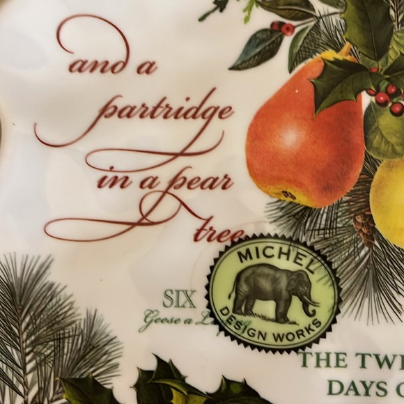 🆕 Michel Design Works-Christmas Tree Plate🌲 - Picture 3 of 9